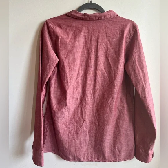 Patagonia W's Long-Sleeved Chambray Shirt - Picture 9 of 12